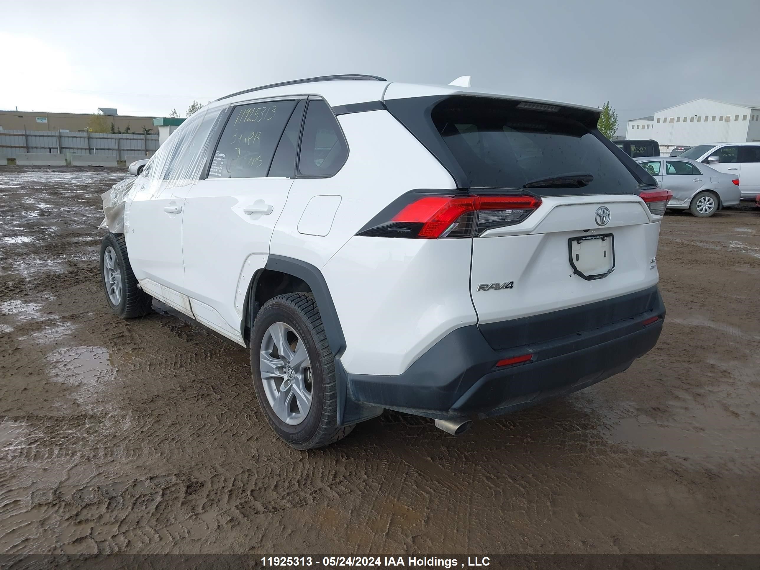 Photo 2 VIN: 2T3R1RFVXNC281417 - TOYOTA RAV 4 