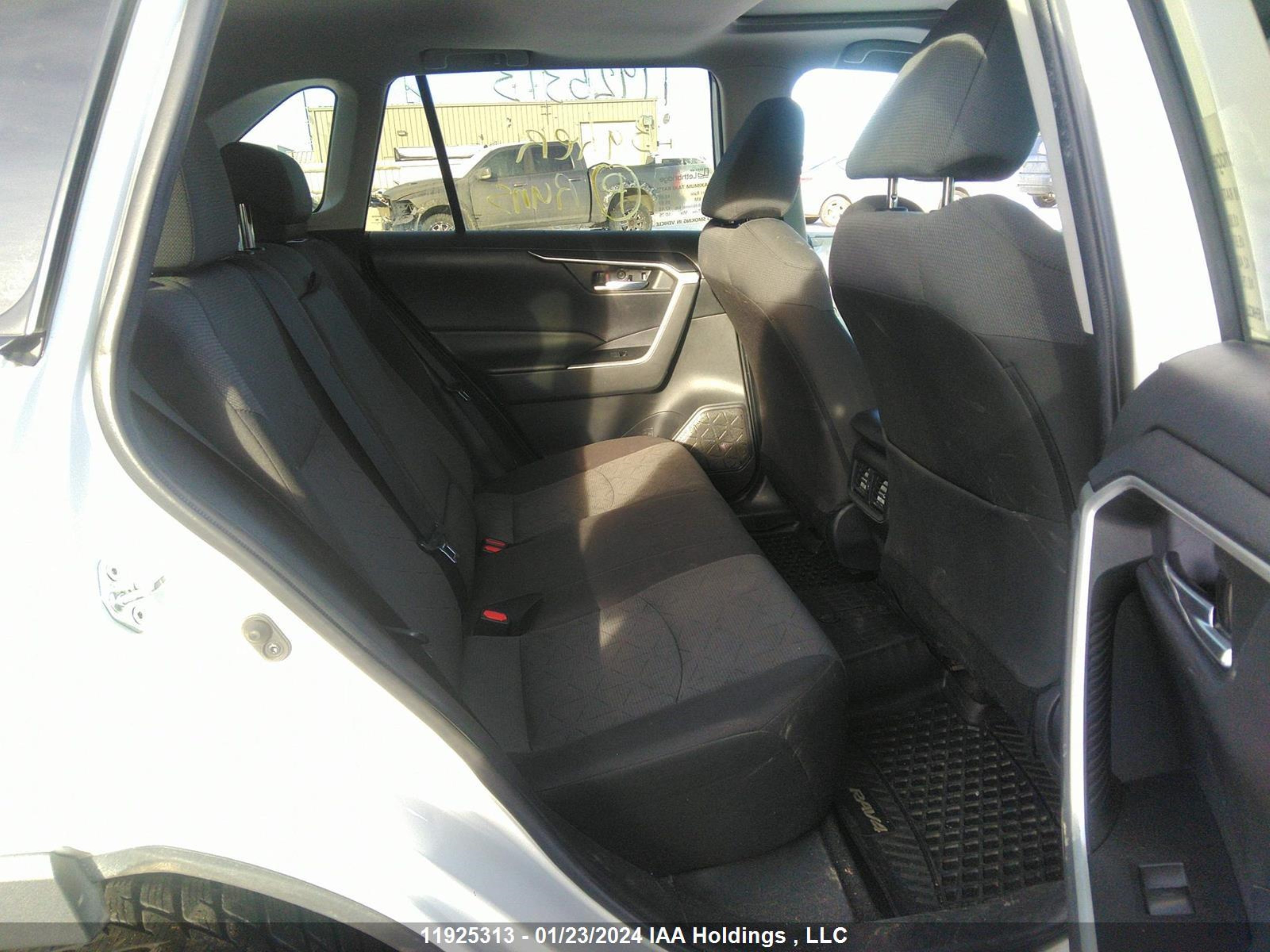 Photo 7 VIN: 2T3R1RFVXNC281417 - TOYOTA RAV 4 