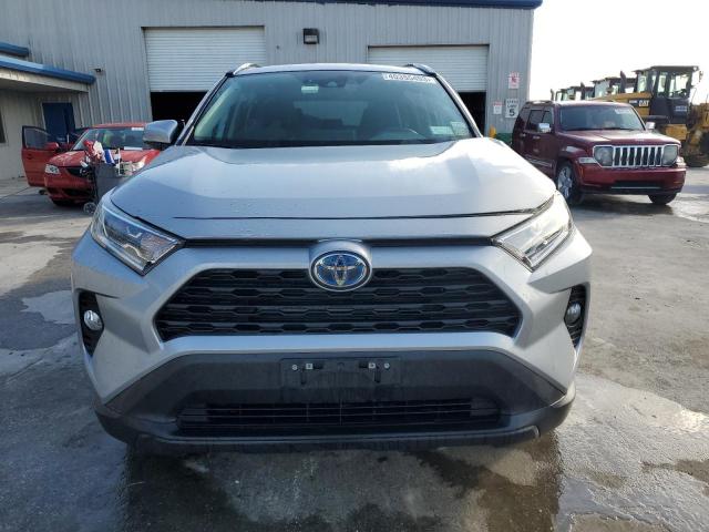 Photo 4 VIN: 2T3R6RFV8MW010368 - TOYOTA RAV4 XLE 