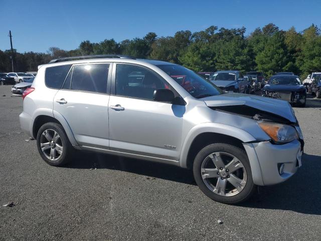 Photo 3 VIN: 2T3RF4DV1AW027675 - TOYOTA RAV4 