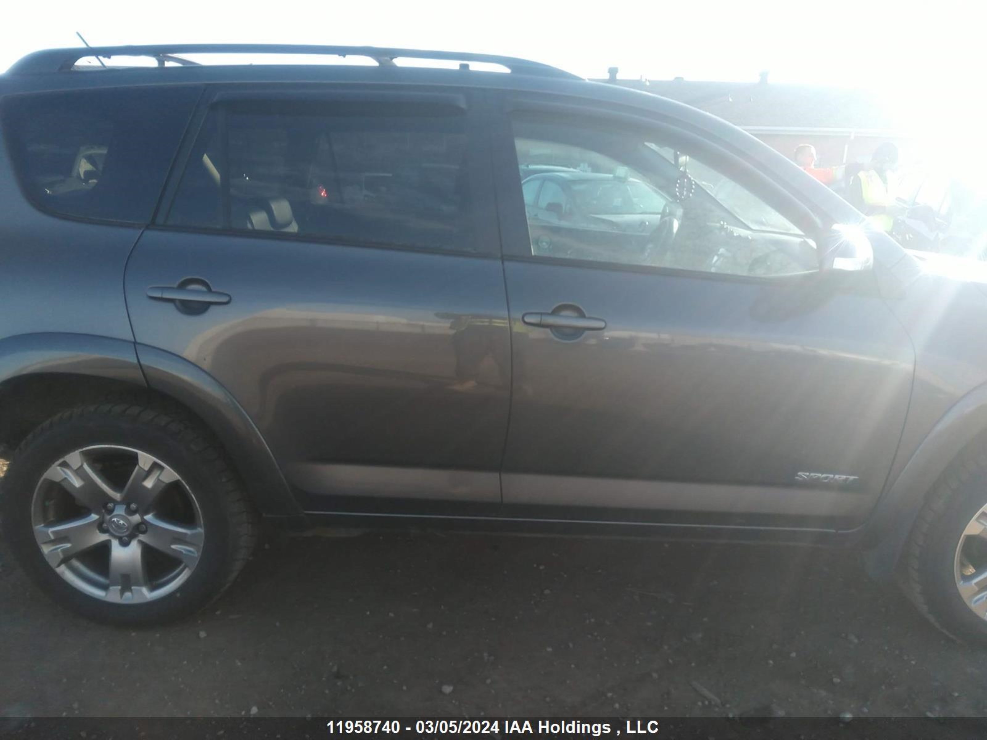 Photo 12 VIN: 2T3RF4DV3AW047975 - TOYOTA RAV 4 