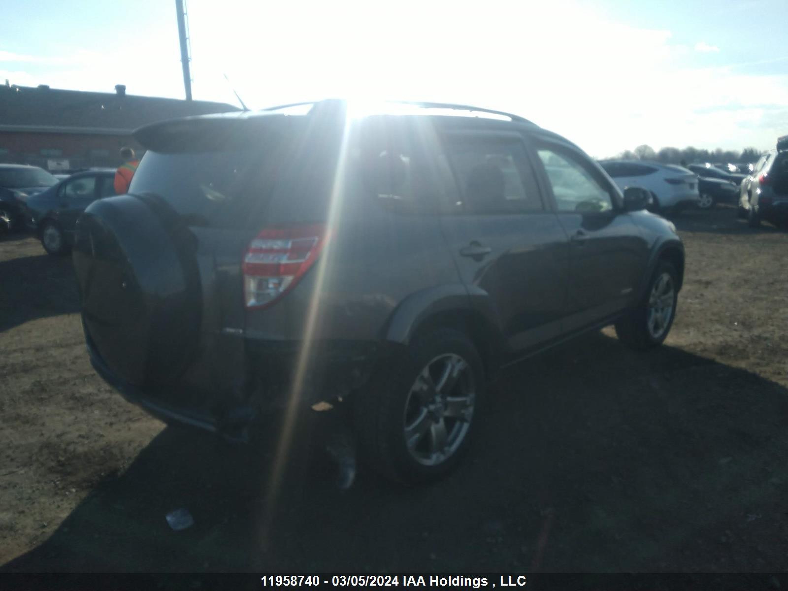 Photo 3 VIN: 2T3RF4DV3AW047975 - TOYOTA RAV 4 