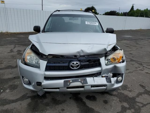 Photo 4 VIN: 2T3RF4DV3BW129366 - TOYOTA RAV4 SPORT 