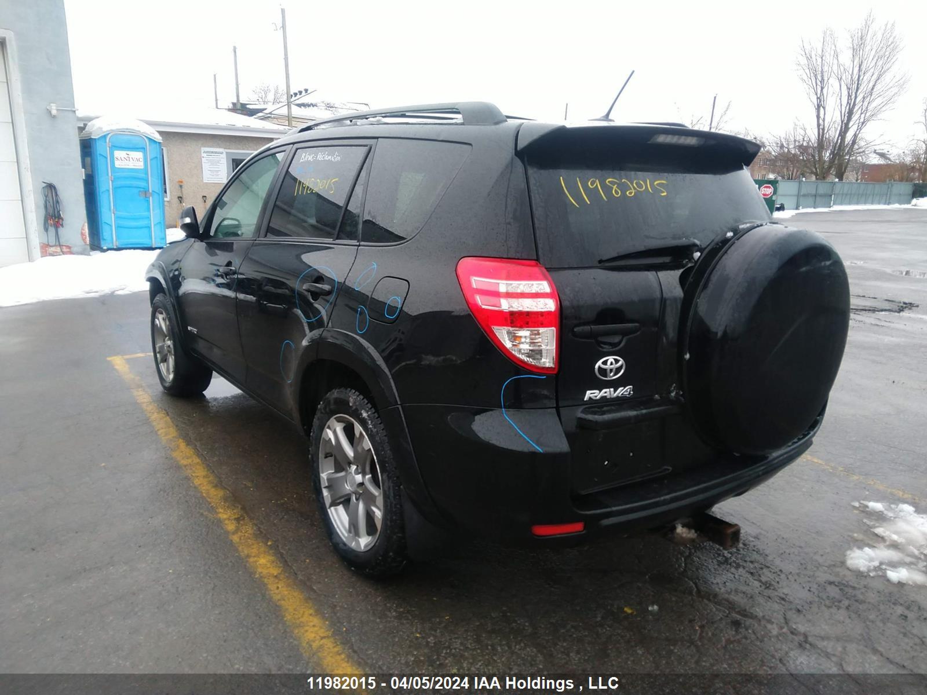 Photo 2 VIN: 2T3RF4DV4BW083420 - TOYOTA RAV 4 