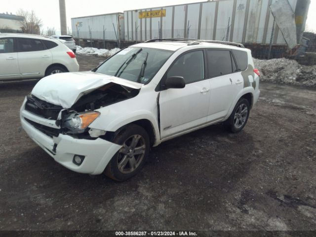 Photo 1 VIN: 2T3RF4DV4CW206294 - TOYOTA RAV4 