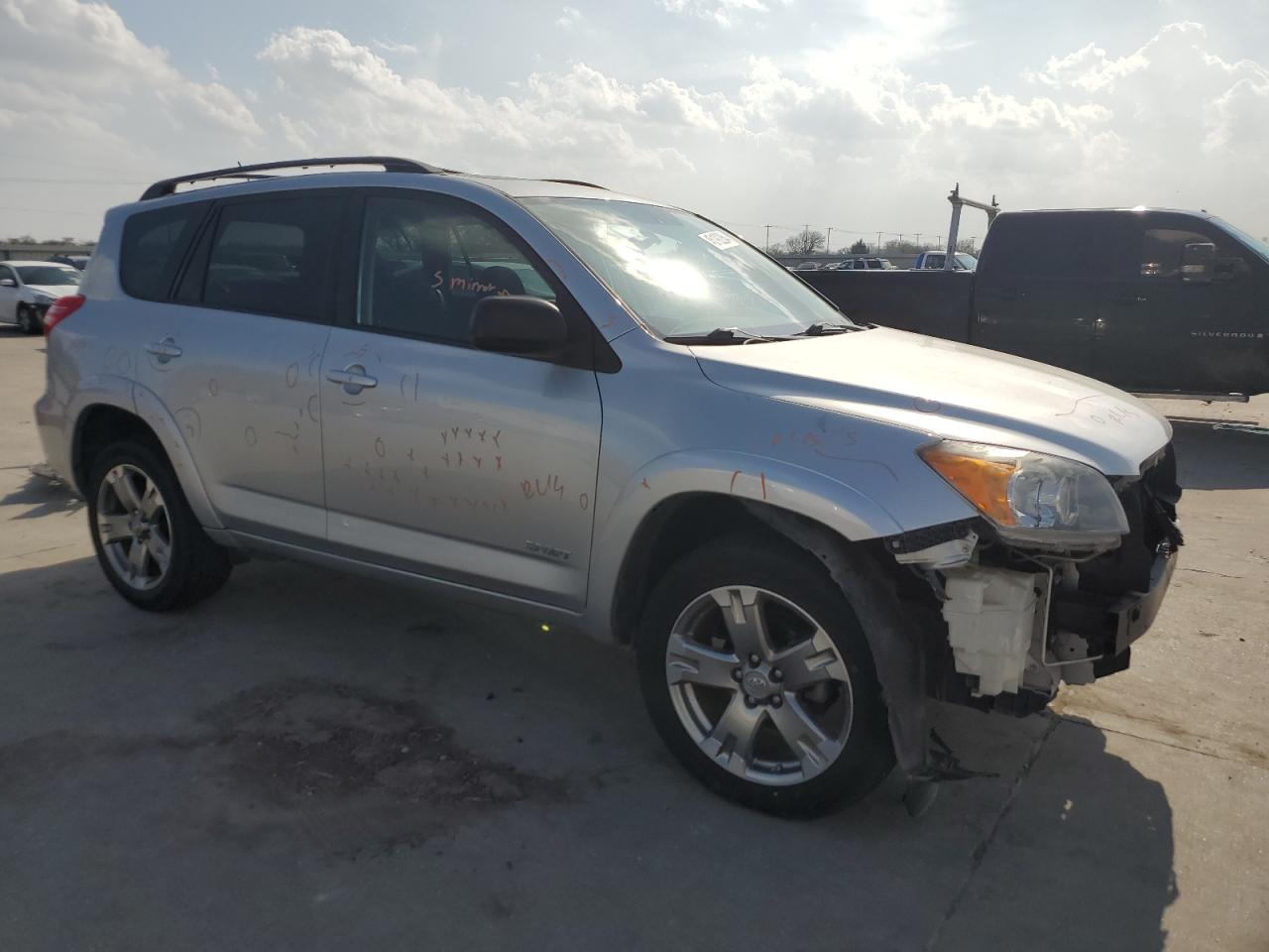 Photo 3 VIN: 2T3RF4DV6AW047579 - TOYOTA RAV 4 