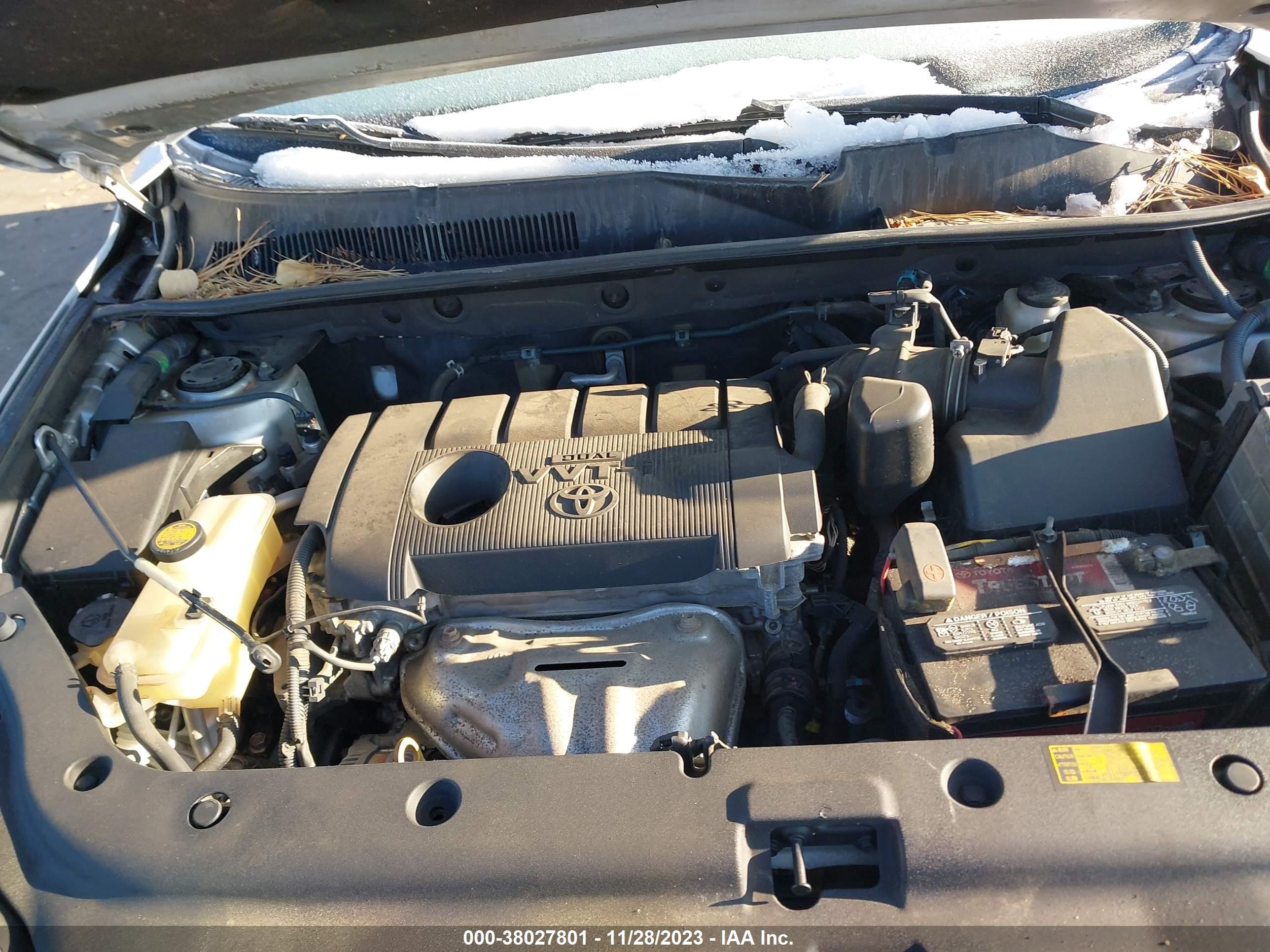 Photo 8 VIN: 2T3RF4DV7CW241153 - TOYOTA RAV 4 