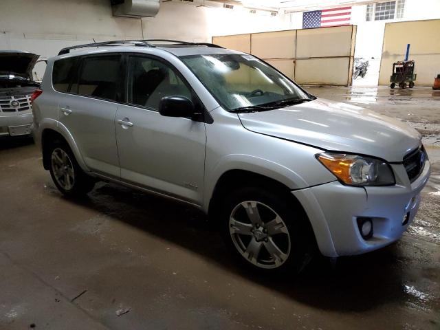 Photo 3 VIN: 2T3RF4DV9BW090640 - TOYOTA RAV4 