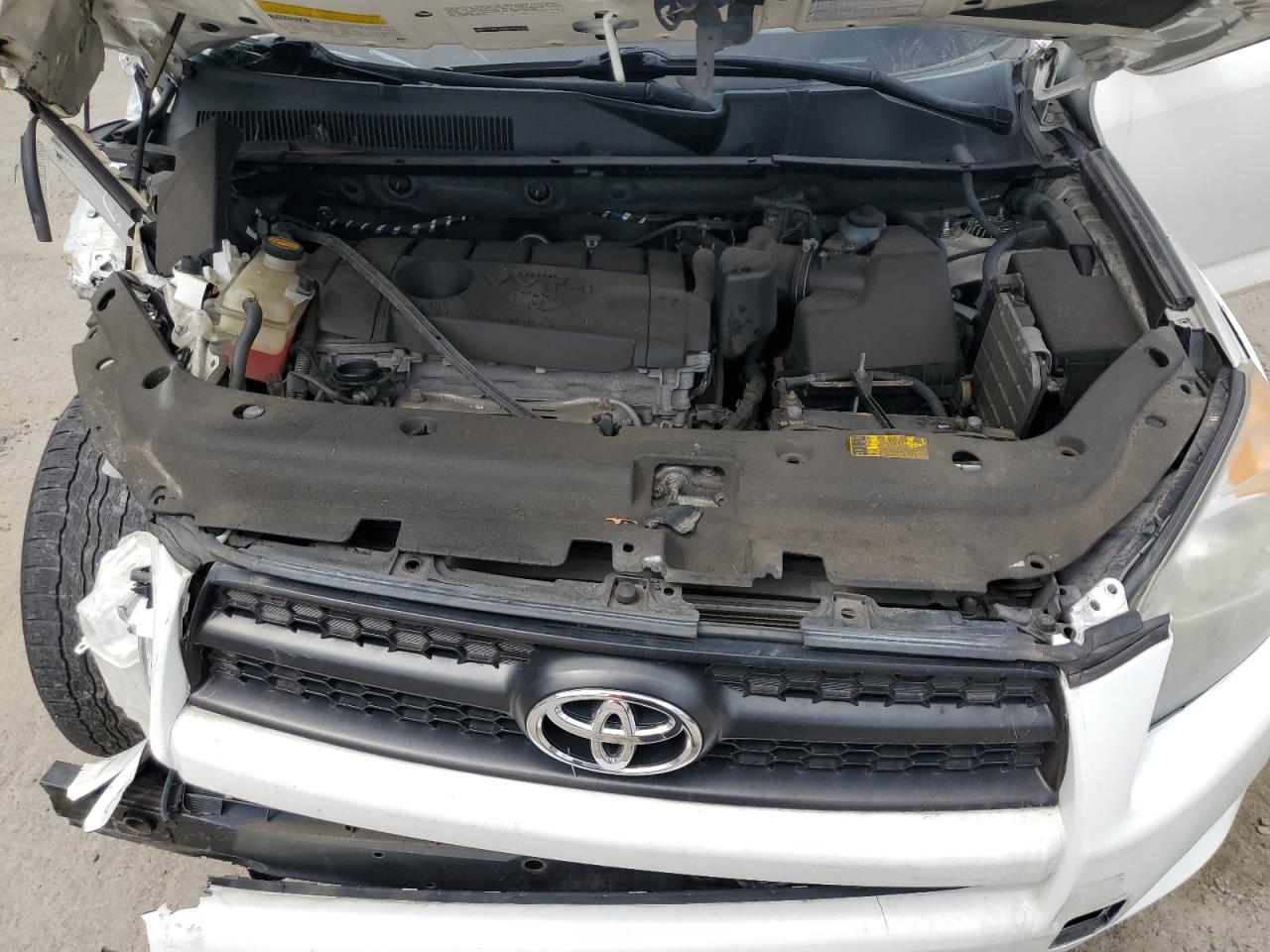 Photo 10 VIN: 2T3RF4DV9CW195129 - TOYOTA RAV 4 