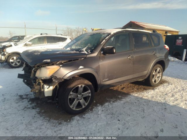 Photo 1 VIN: 2T3RF4DVXBW121913 - TOYOTA RAV4 