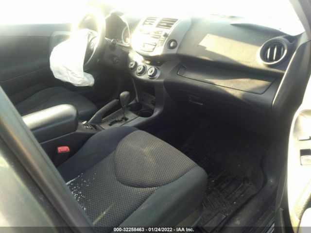 Photo 4 VIN: 2T3RF4DVXBW121913 - TOYOTA RAV4 