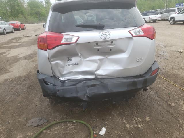 Photo 8 VIN: 2T3RFREV0EW133391 - TOYOTA RAV4 XLE 