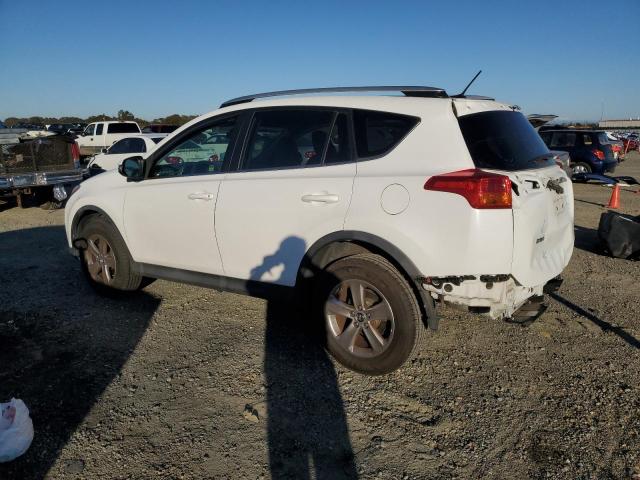 Photo 1 VIN: 2T3RFREV0FW235355 - TOYOTA RAV4 XLE 