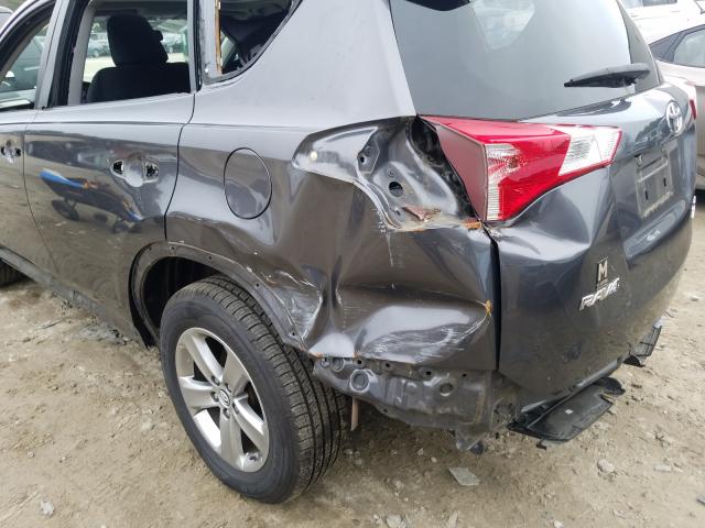 Photo 8 VIN: 2T3RFREV0FW239972 - TOYOTA RAV4 XLE 