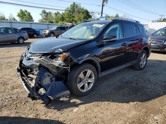 Photo 1 VIN: 2T3RFREV0FW252561 - TOYOTA RAV4 XLE 