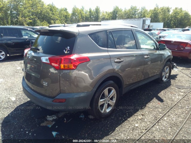 Photo 3 VIN: 2T3RFREV0FW283177 - TOYOTA RAV4 