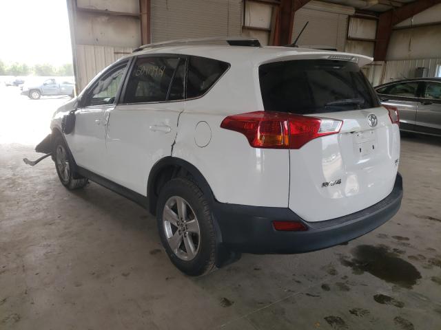 Photo 2 VIN: 2T3RFREV0FW330529 - TOYOTA RAV4 XLE 