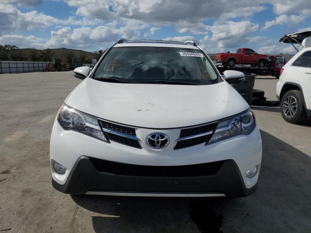 Photo 4 VIN: 2T3RFREV0FW377186 - TOYOTA RAV4 XLE 