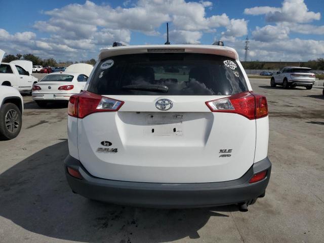 Photo 5 VIN: 2T3RFREV0FW377186 - TOYOTA RAV4 XLE 