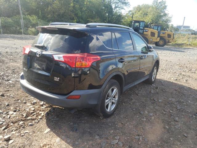 Photo 3 VIN: 2T3RFREV0FW379293 - TOYOTA RAV4 XLE 