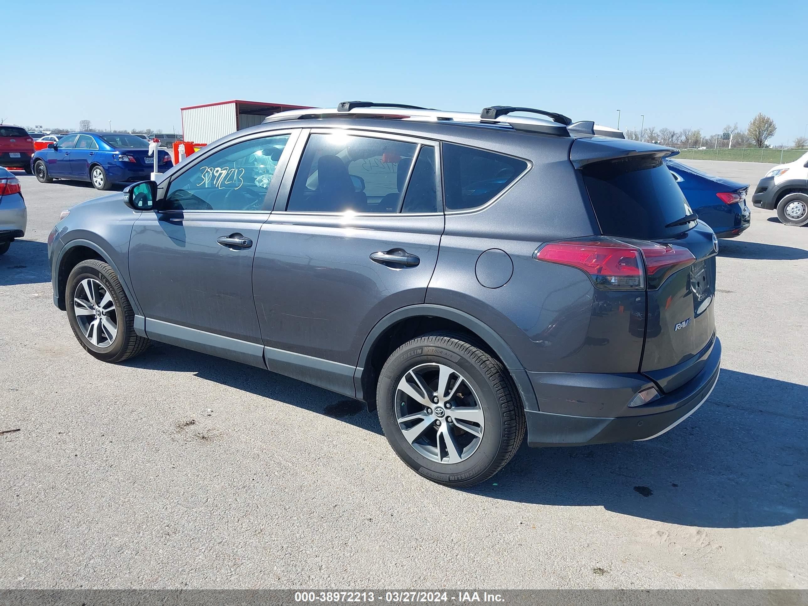 Photo 2 VIN: 2T3RFREV0GW437033 - TOYOTA RAV 4 