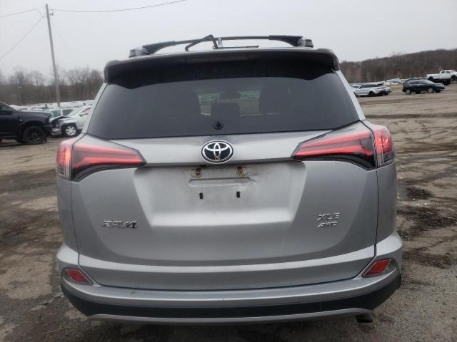 Photo 5 VIN: 2T3RFREV0HW547226 - TOYOTA RAV4 XLE 