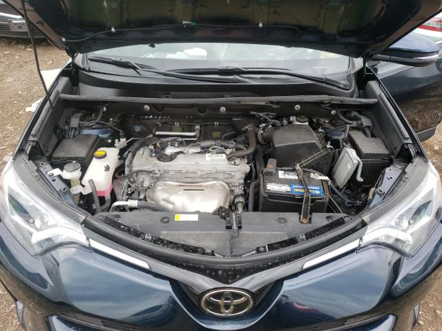 Photo 6 VIN: 2T3RFREV0HW556962 - TOYOTA RAV4 