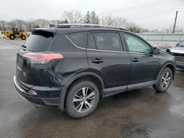 Photo 2 VIN: 2T3RFREV0HW618439 - TOYOTA RAV4 XLE 