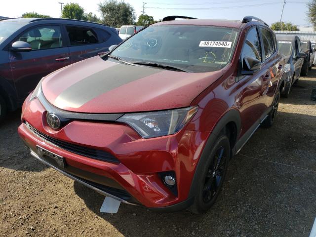 Photo 1 VIN: 2T3RFREV0JW733869 - TOYOTA RAV4 