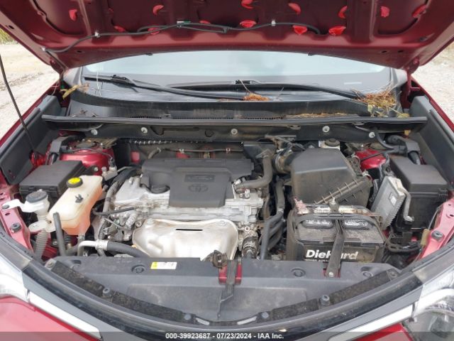 Photo 9 VIN: 2T3RFREV0JW763101 - TOYOTA RAV4 