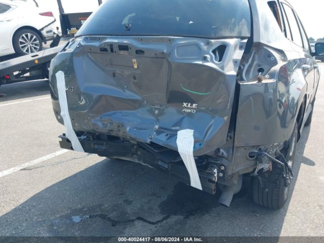 Photo 5 VIN: 2T3RFREV0JW814452 - TOYOTA RAV4 