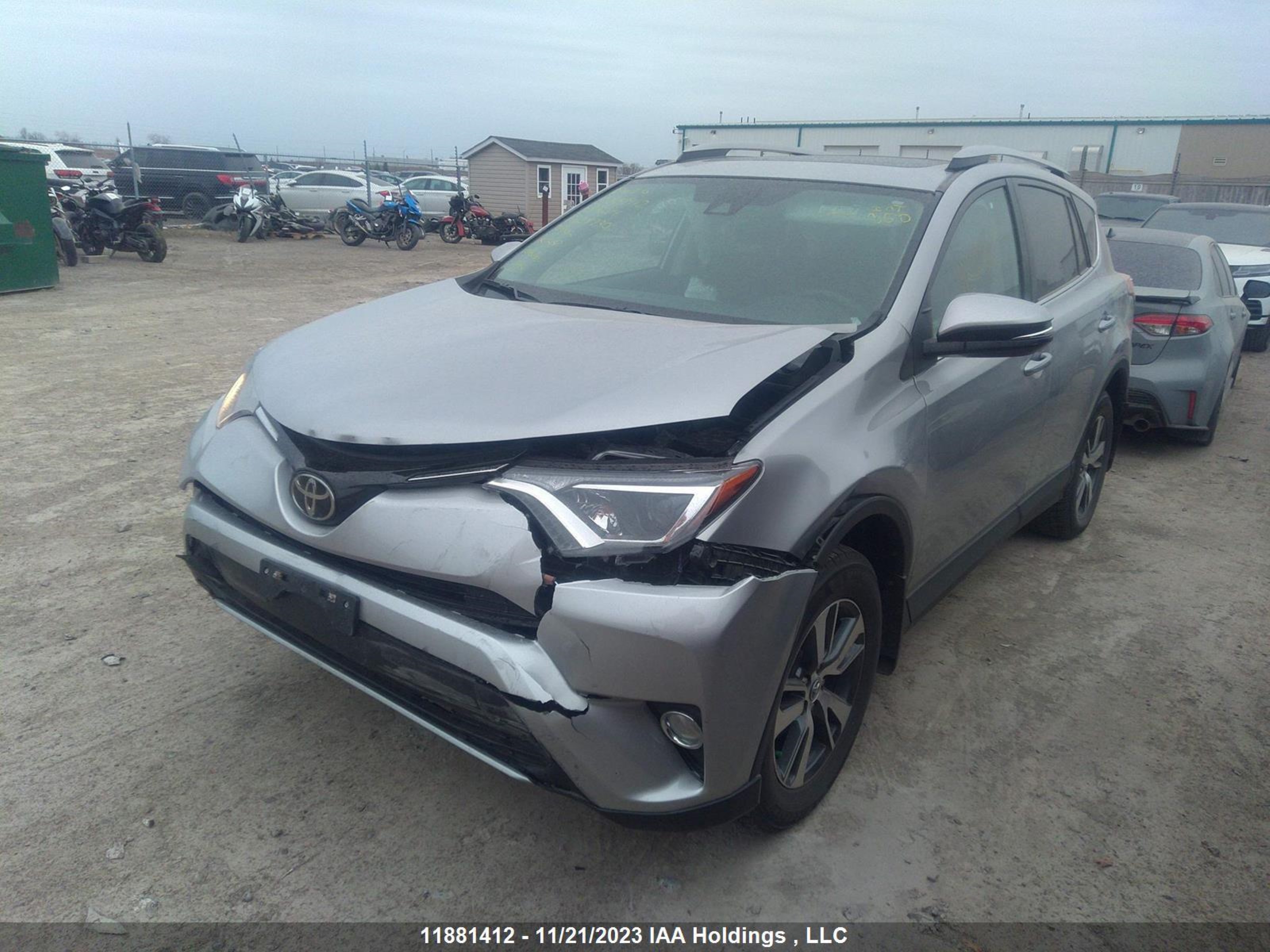 Photo 1 VIN: 2T3RFREV0JW834930 - TOYOTA RAV 4 