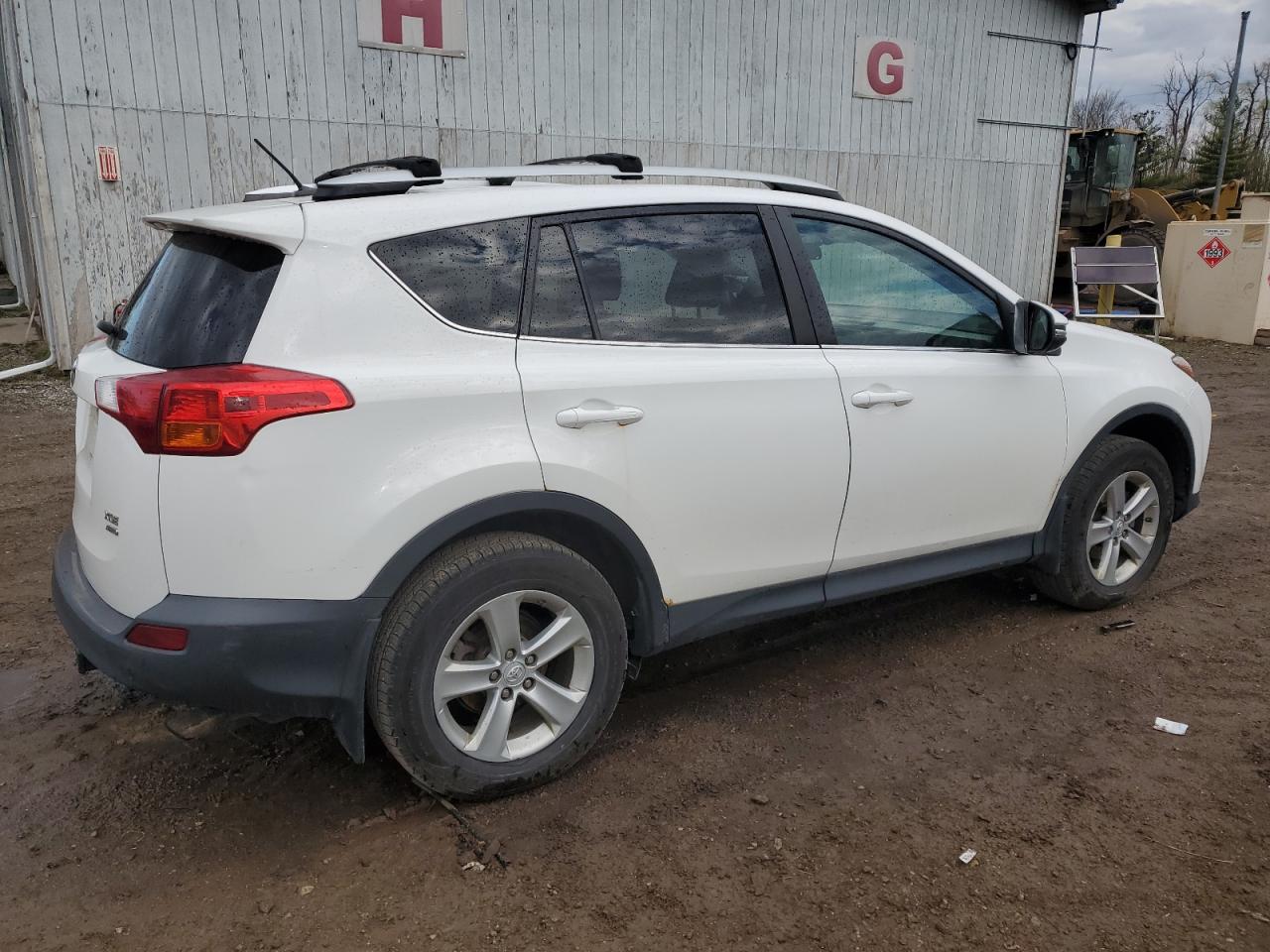 Photo 2 VIN: 2T3RFREV1DW035615 - TOYOTA RAV 4 