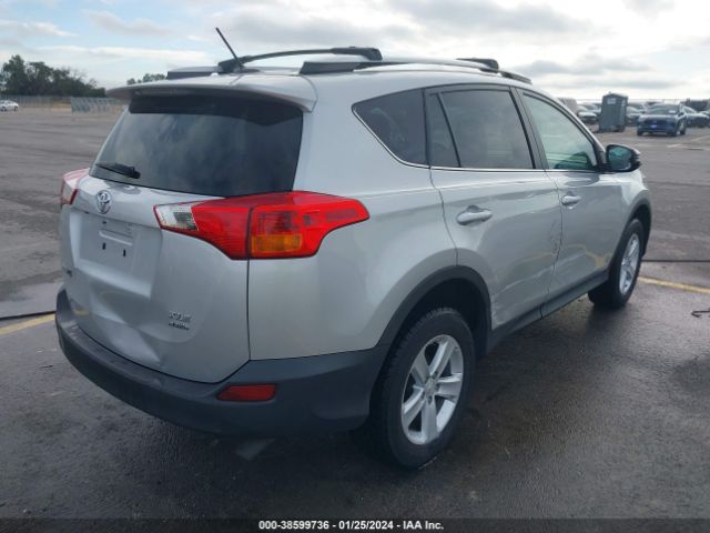 Photo 3 VIN: 2T3RFREV1DW079534 - TOYOTA RAV4 