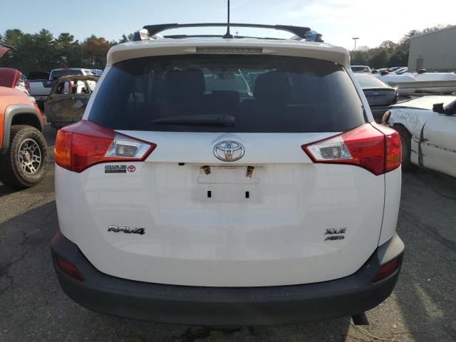 Photo 5 VIN: 2T3RFREV1DW110619 - TOYOTA RAV4 XLE 