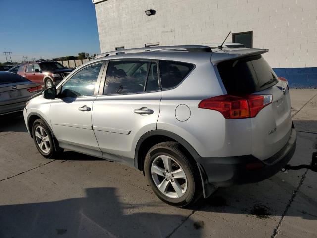 Photo 1 VIN: 2T3RFREV1DW117618 - TOYOTA RAV4 XLE 