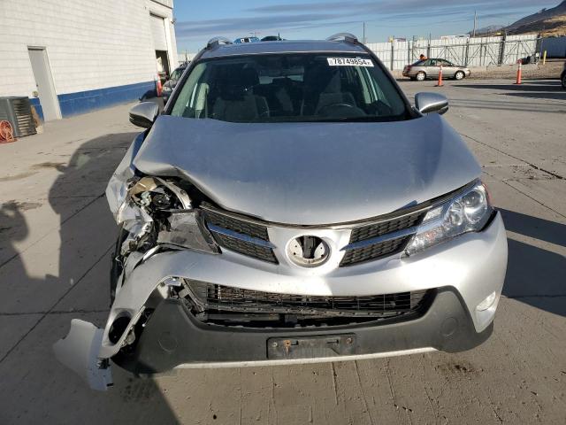 Photo 4 VIN: 2T3RFREV1DW117618 - TOYOTA RAV4 XLE 