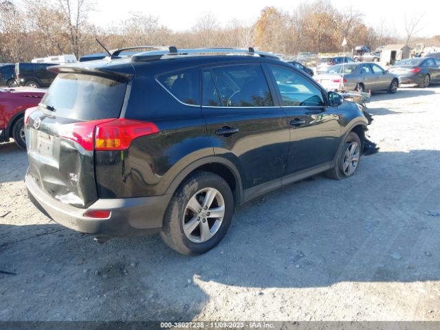 Photo 3 VIN: 2T3RFREV1EW149227 - TOYOTA RAV4 