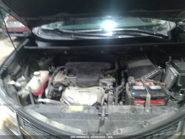 Photo 9 VIN: 2T3RFREV1EW155741 - TOYOTA RAV4 