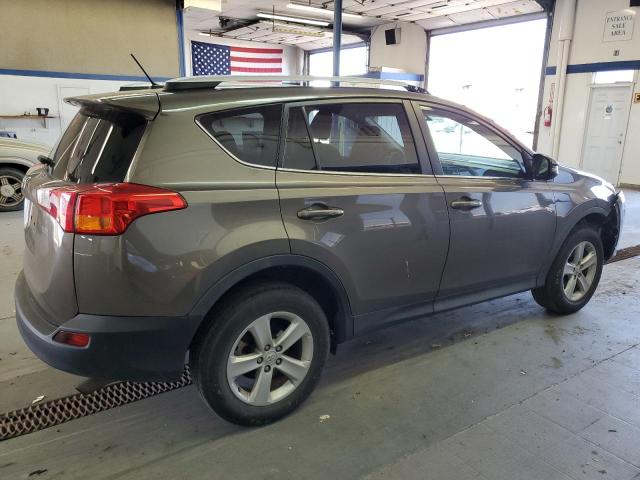 Photo 2 VIN: 2T3RFREV1EW196385 - TOYOTA RAV4 