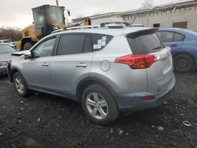 Photo 1 VIN: 2T3RFREV1EW210057 - TOYOTA RAV4 XLE 