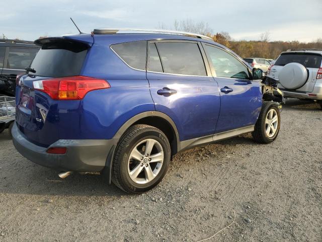 Photo 2 VIN: 2T3RFREV1FW261186 - TOYOTA RAV4 XLE 