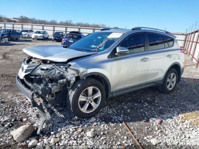 Photo 1 VIN: 2T3RFREV1FW274469 - TOYOTA RAV4 