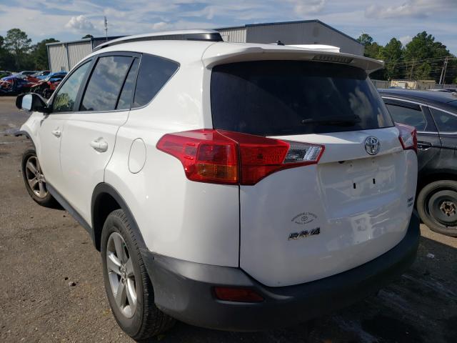 Photo 2 VIN: 2T3RFREV1FW298545 - TOYOTA RAV4 XLE 