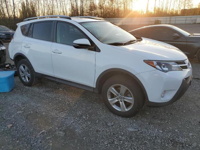 Photo 3 VIN: 2T3RFREV1FW326747 - TOYOTA RAV4 XLE 