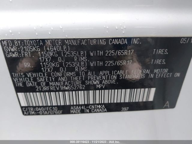 Photo 8 VIN: 2T3RFREV1HW652762 - TOYOTA RAV4 