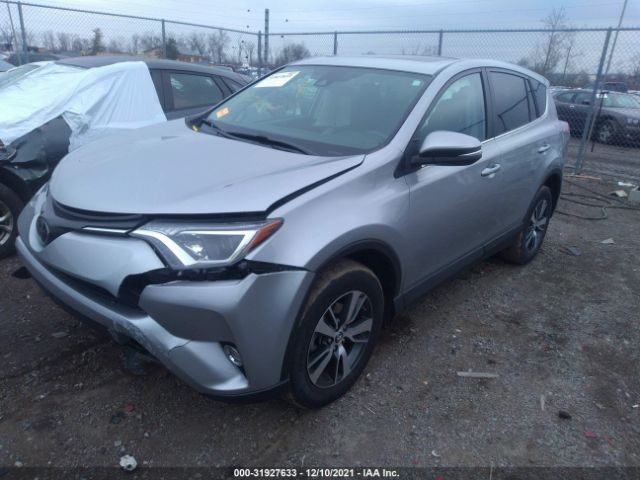 Photo 1 VIN: 2T3RFREV1JW803024 - TOYOTA RAV4 