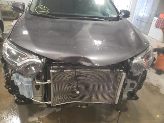 Photo 4 VIN: 2T3RFREV1JW809843 - TOYOTA RAV4 ADVEN 