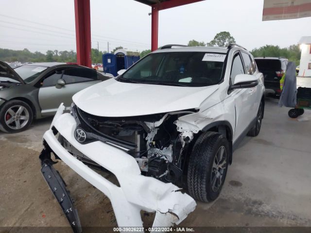 Photo 1 VIN: 2T3RFREV1JW841403 - TOYOTA RAV4 