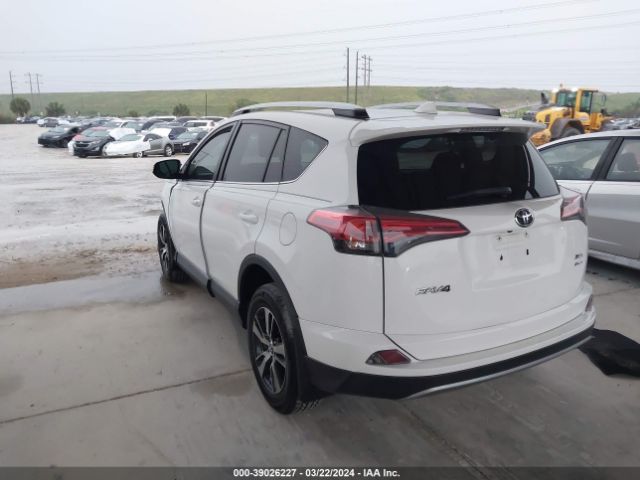 Photo 2 VIN: 2T3RFREV1JW841403 - TOYOTA RAV4 